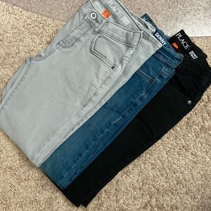 Boy’s Skinny Stretch Jeans (10 slim) from Children’s Place